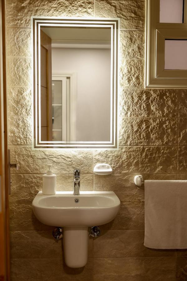 M Residence New Cairo - Families Only Екстер'єр фото